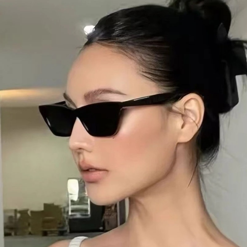 Women'S Fashion Reading Glasses - แว่นกันแดดทรงแคทอายสีดำสุดหรูสำหรับผู้หญิงผู้ชาย แบรนด์แฟชั่น แว่นกันแดดแบบมีกระจกสำหรับผู้หญิงผู้ชาย เหมาะสำหรับกิจกรรมกลางแจ้งและการเดินทาง