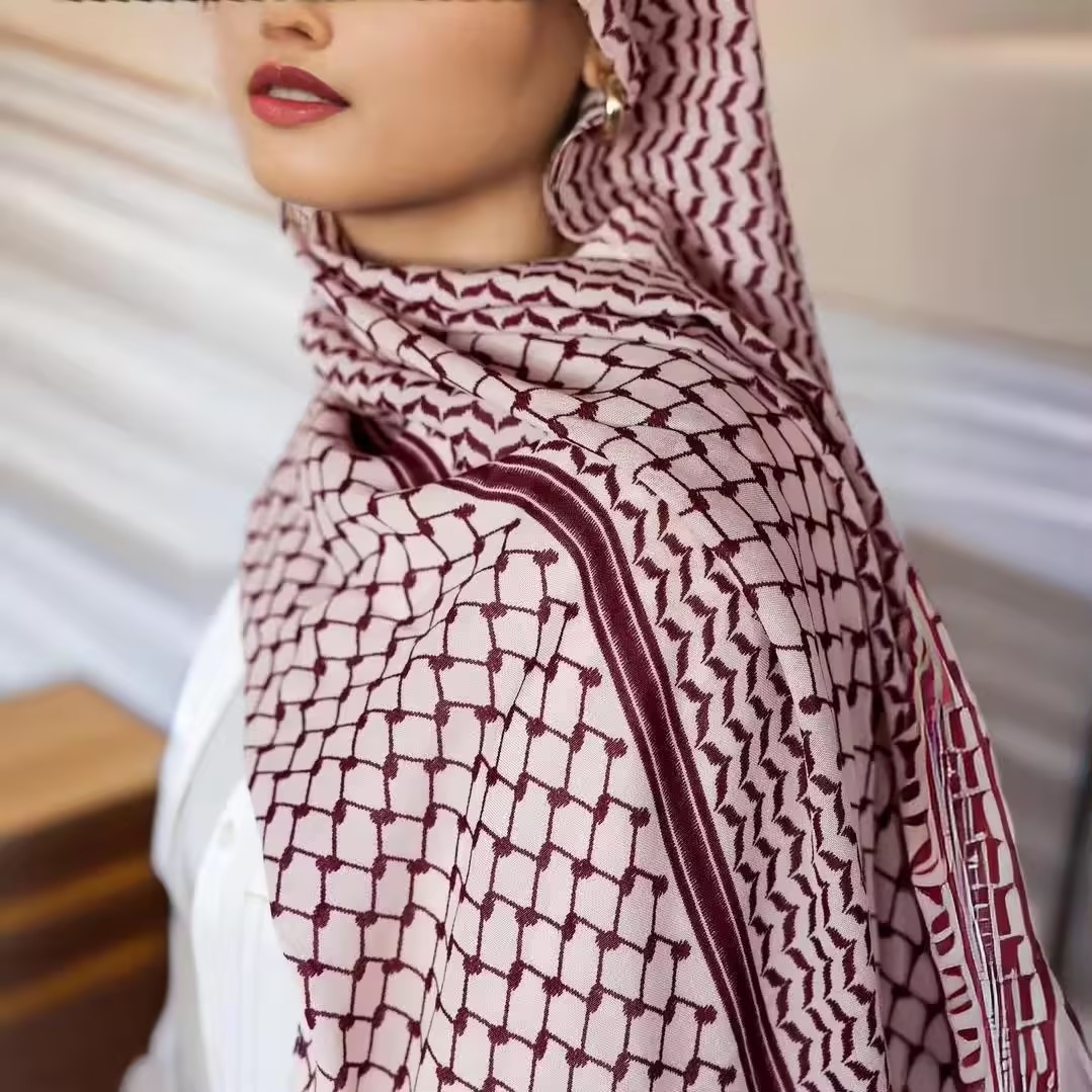 ร้อนผ้าพันคอผ้าชีฟองอาหรับสำหร - Women Fashion Uae บทวิจารณ์และราคา